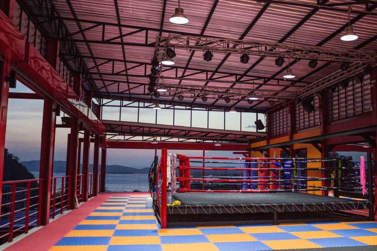 Khunsuek Muaythai Hostel Ao Nang Екстер'єр фото